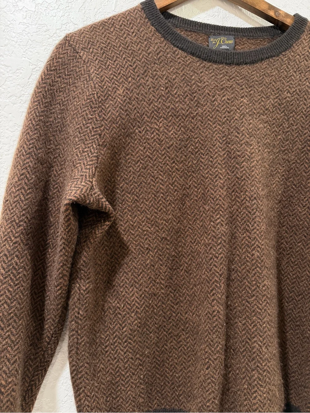 J.Crew Men’s Cashmere Herringbone Jacquard Crewneck Sweater Size Medium